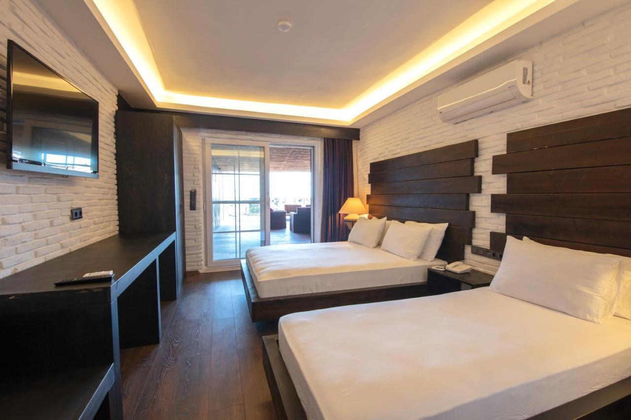 Manaspark Deluxe Hotel Ölüdeniz Exterior foto